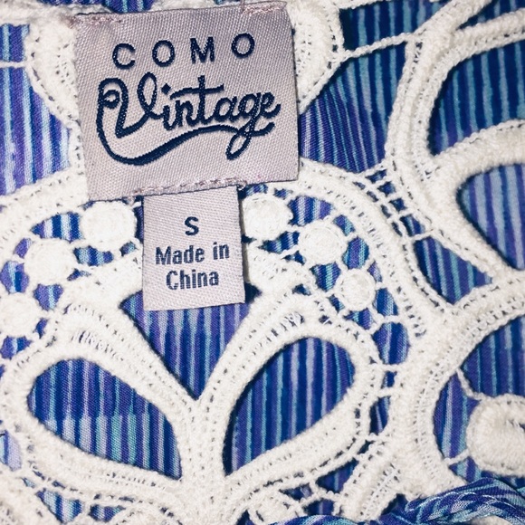 5/$25🌎Como Vintage Boho Design Top🌎 - Picture 3 of 6